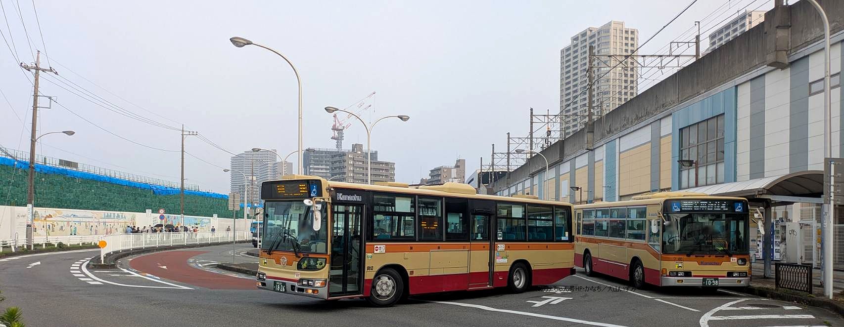 日野大型車1-神奈中バス(カナちゃん号HP)